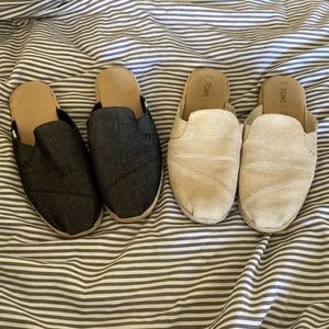 2 Pair of Toms Slip On Shoes